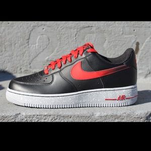 Nike Air Force 1 Black/Challenge Red Men’s SZ 10